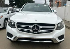 Mercedes-Benz GLC-Class 2017 White