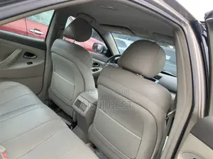 Toyota Camry 2010 Gold