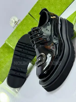 Classy Gucci Double Sole Leather Derby Shoe