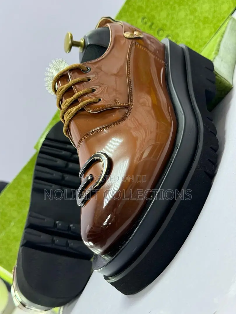 Classy Gucci Double Sole Leather Derby Shoe