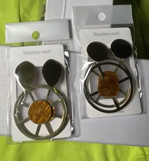 One Pair Endless Compliments Earrings