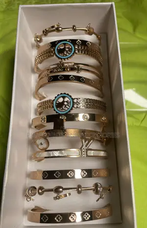 High Fashion Rose Gold Bracelet