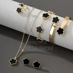 Van Cleef Jewelry
