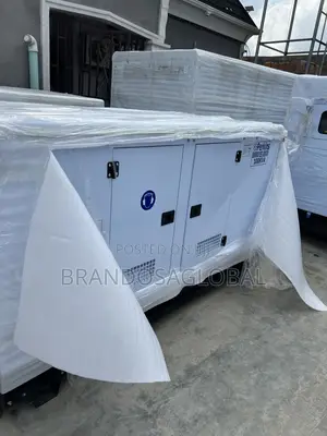 Perkins Sp100 100kva Super Silent Diesel Gen for Office Supply