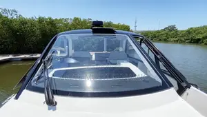 The All New 2025 Sea Ray 40 Ft Outboard Cruiser Yatch $1.5m Usd