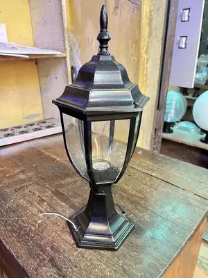 Gate Pillar Standing Light