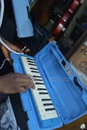 Yamaha Melody Keyboard