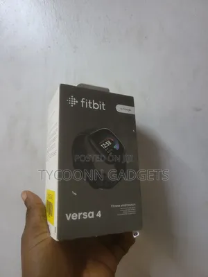 Google Fitbit Versa 4 Fitness Smartwatch.