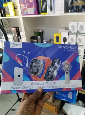 Ultra Smart Watch With Accessories