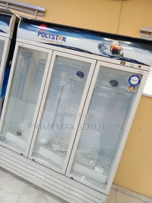 Polystar 1055l Three Door Glass Beverage Cooler