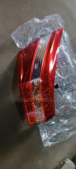 Rear Light Avalon 2015