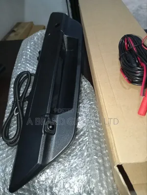 2020-2022 Toyota Hilux Booth/ Tailgate Opener With Reverse Camera