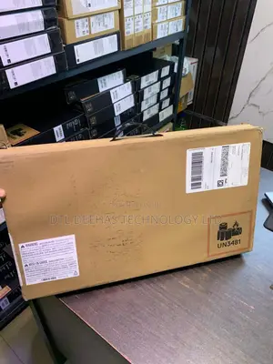 New Laptop Dell Alienware M16 R2 64GB Intel Core Ultra 9 SSD 2T