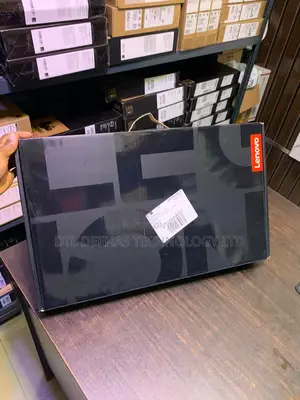 New Laptop Lenovo Legion 7 64GB SSD 1T