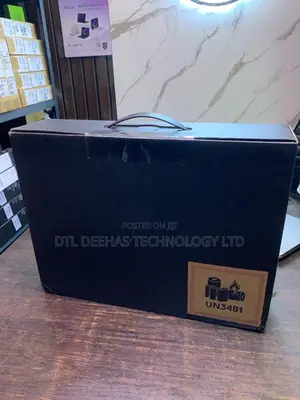 New Laptop Dell Alienware X16 R2 32GB Intel Core Ultra 9 SSD 2T
