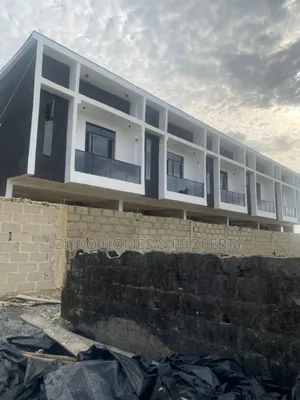 3bdrm Townhouse/Terrace in Ajah, Lekki for sale