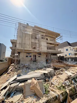 5bdrm Duplex in Engr Lere Adigun Gra, Ibadan for sale