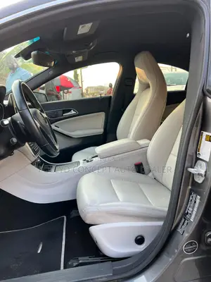 Mercedes-Benz CLA-Class CLA 250 Sedan 2014 Gray