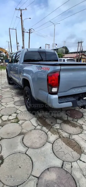 Toyota Tacoma TRD Sport V6 4x4 Double Cab 127.4 in. WB 2020 Blue