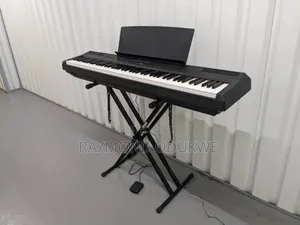 Yamaha 88keys Weighted Piano With Stand