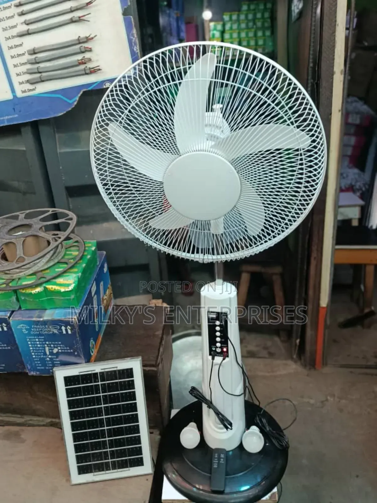 Solar Reachable Fan