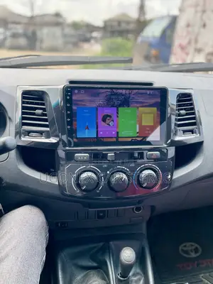 2010-15 Toyota Hilux Android System
