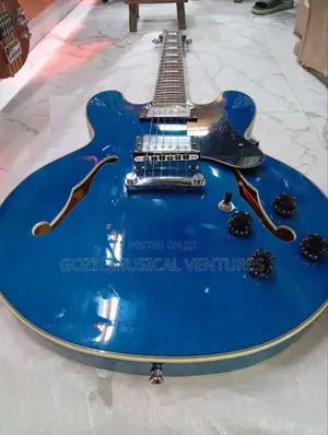 6 Strings Fender Semi Hollow Body Electric Guitar With Amazing Sound
