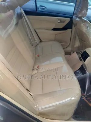 Toyota Camry XLE 4dr Sedan (2.5L 4cyl 6A) 2016 Gray