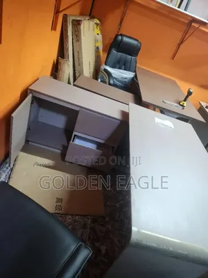 1.6 Executive Office Table