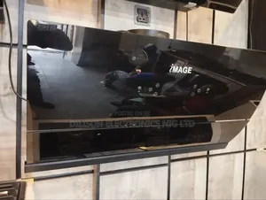 Hand Wave Image Kitchen Hood Extractor