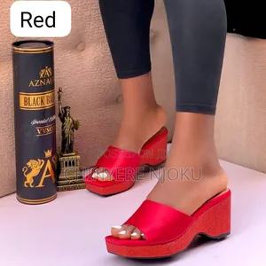 Female Wedge Slippers