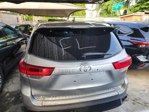 Toyota Highlander Limited Platinum 4x4 V6 (3.5L 6cyl 8A) 2018 Blue