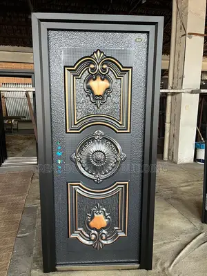 High Quality German Casted Door. (Lah835)