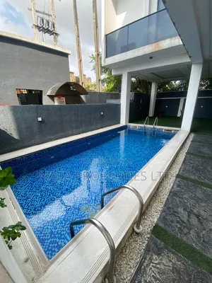 4bdrm Townhouse/Terrace in Platinum Way-Ikate, Lekki for sale