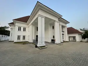 7bdrm Duplex in Jabi for sale