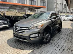 Hyundai Santa Fe 2013 Gray