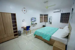 Shortlet at Aghi Serviced Apartments Agbowo Ui (Executive Suite)
