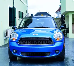 Mini Cooper 2013 Blue