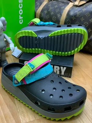 Quality Iconic Crocs