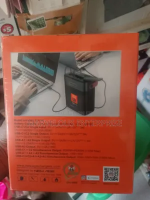 New Age Rho18 Portable 130w Huge Capacity Power Bank 80000mah