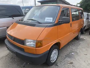 Volkswagen Transporter 2002 Orange