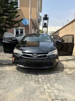 Toyota Camry SE 4dr Sedan (2.5L 4cyl 6A) 2015 Black