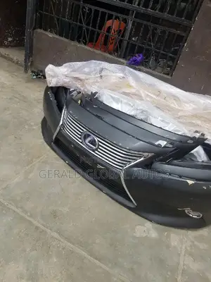Front Bumper Es 350 2015