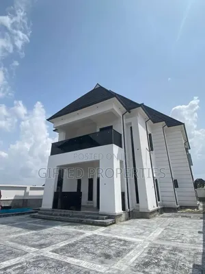 Furnished 4bdrm Duplex in Cedarwood Estate Off for sale