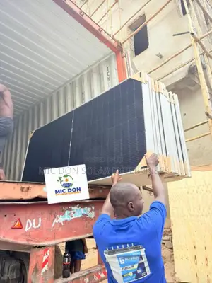 Jinko 650watts Solar Panel