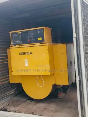 1000kva Cat Soundproof Diesel Generator With 2years Warranty