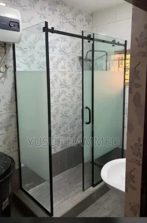 Sliding Shower Cubicle Door