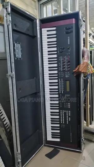 Yamaha Moxf8 With Flight Case