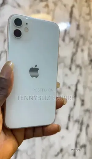 Apple iPhone 11 64 GB