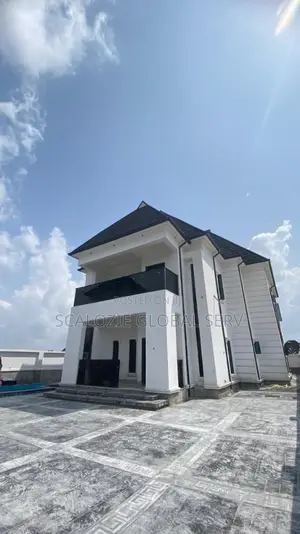 4bdrm Duplex in Cedarwood Garden for sale